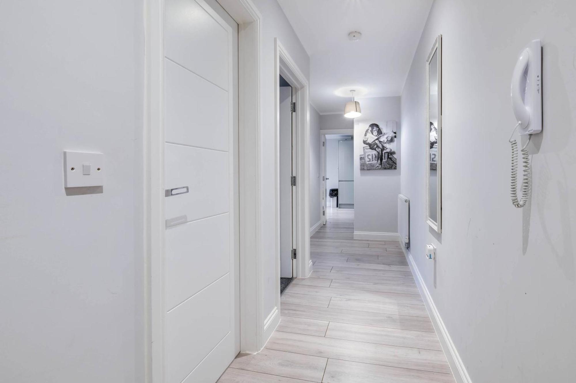 2 Bedroom Penthouse With Parking High Wycombe By 360Stays Luaran gambar