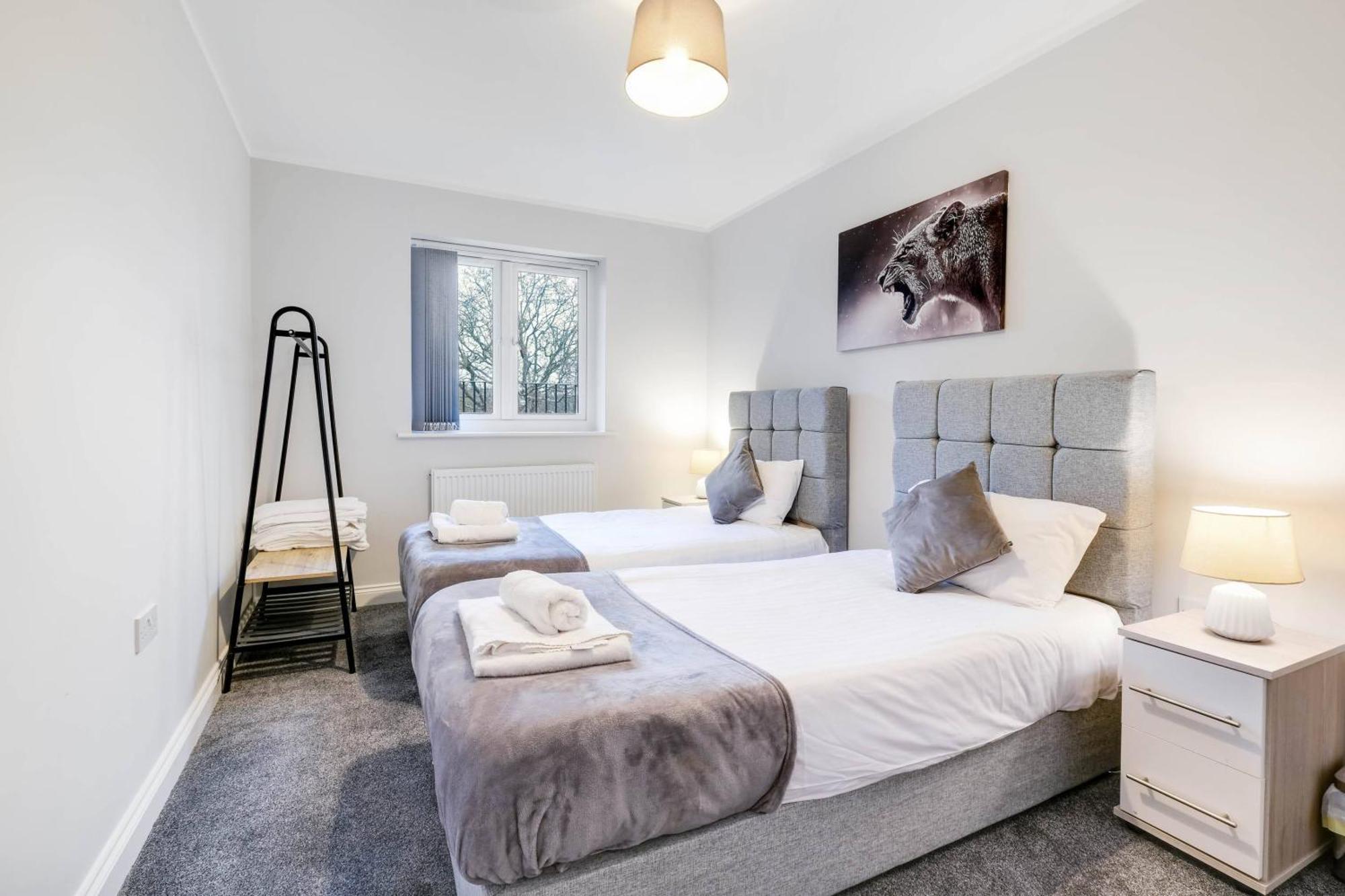 2 Bedroom Penthouse With Parking High Wycombe By 360Stays Luaran gambar