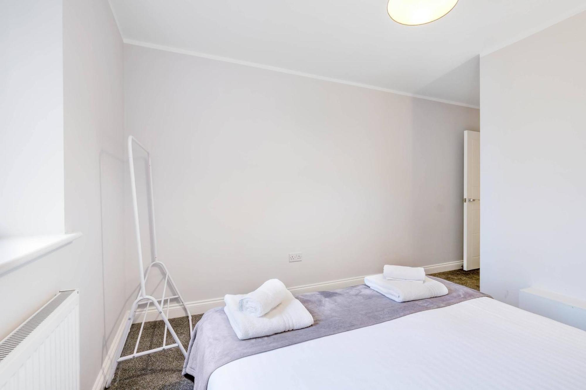 2 Bedroom Penthouse With Parking High Wycombe By 360Stays Luaran gambar
