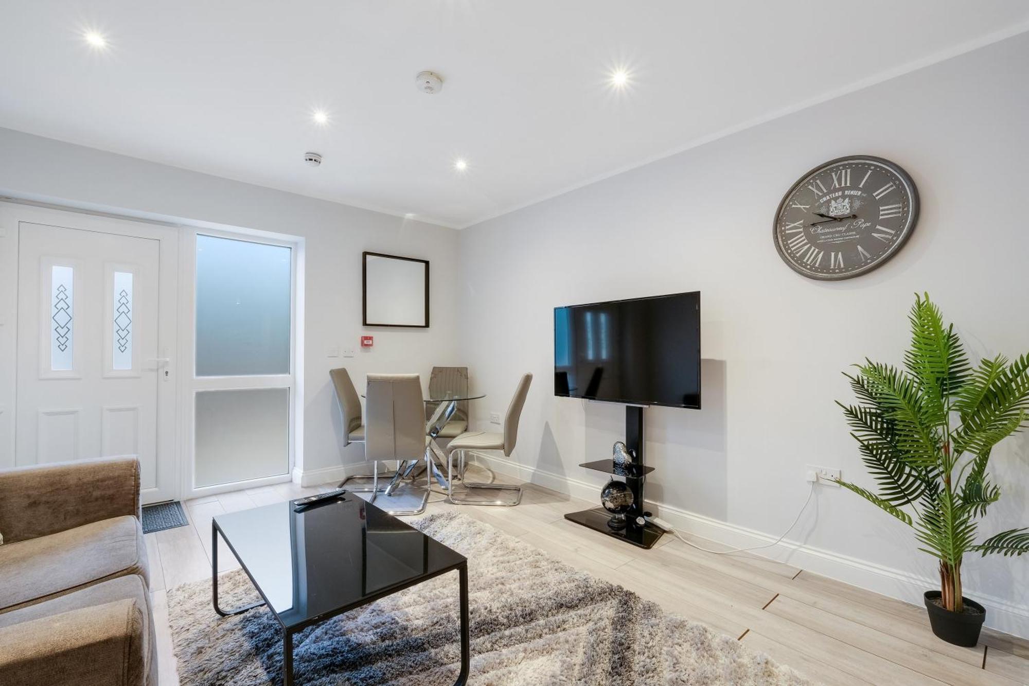 2 Bedroom Penthouse With Parking High Wycombe By 360Stays Luaran gambar