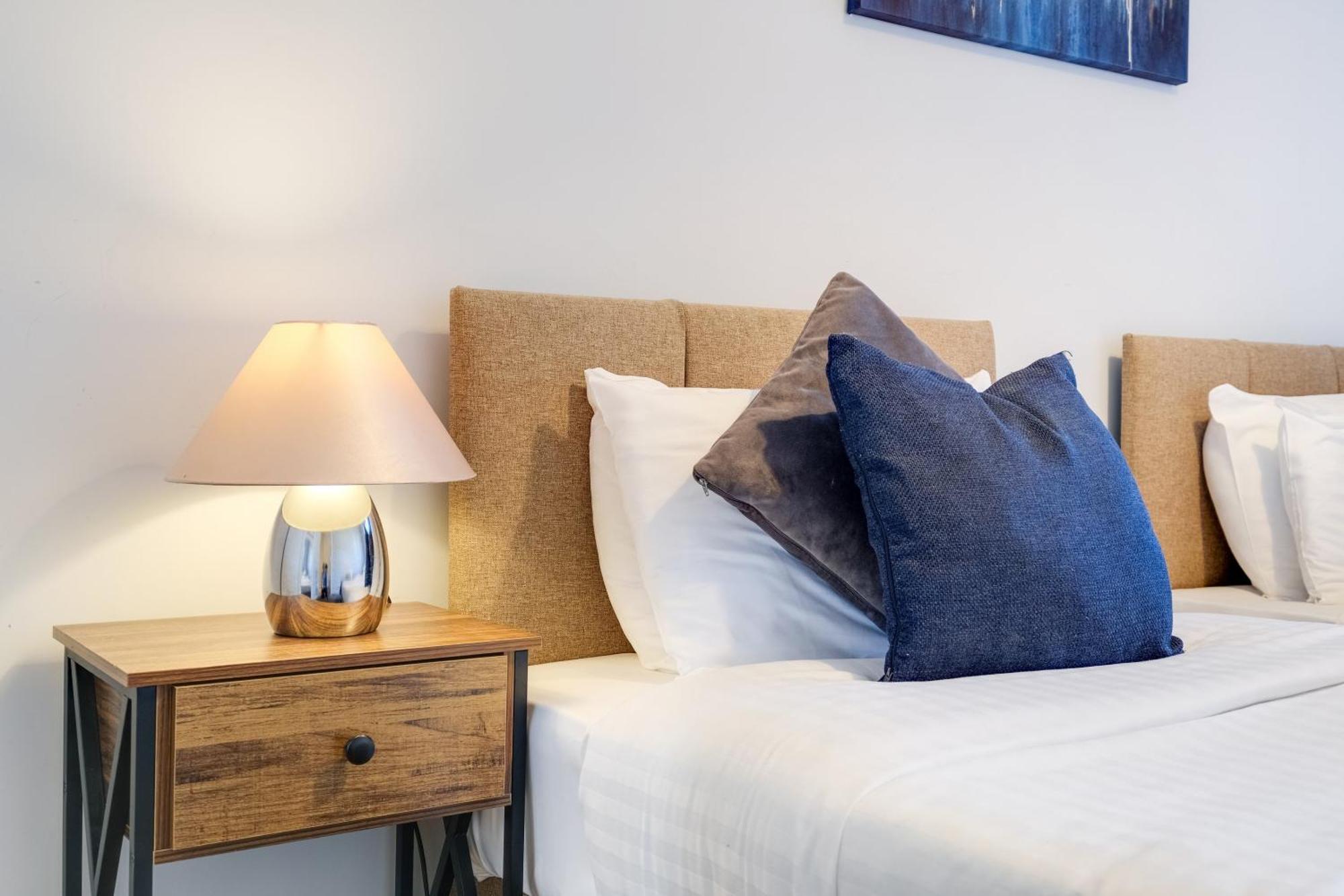 2 Bedroom Penthouse With Parking High Wycombe By 360Stays Luaran gambar