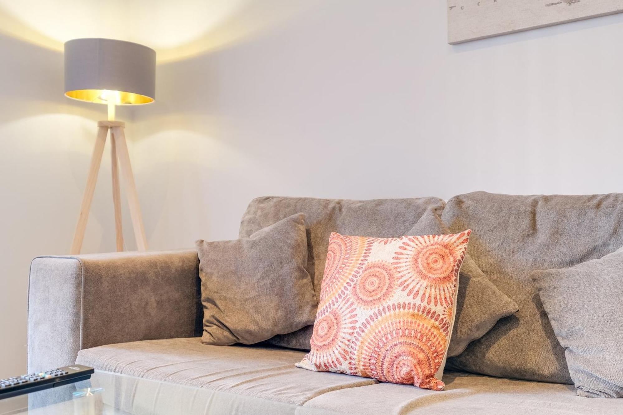 2 Bedroom Penthouse With Parking High Wycombe By 360Stays Luaran gambar