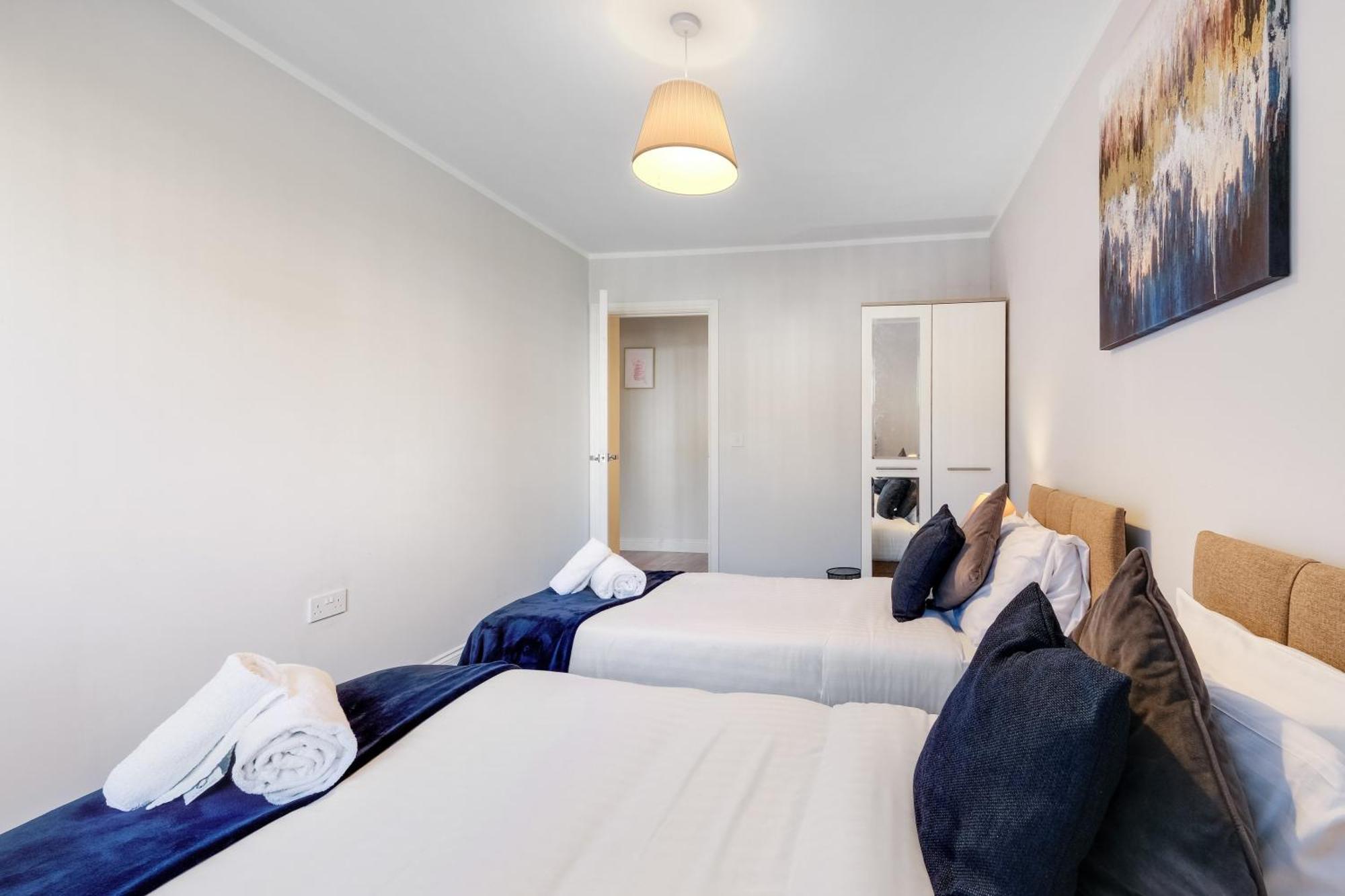 2 Bedroom Penthouse With Parking High Wycombe By 360Stays Luaran gambar